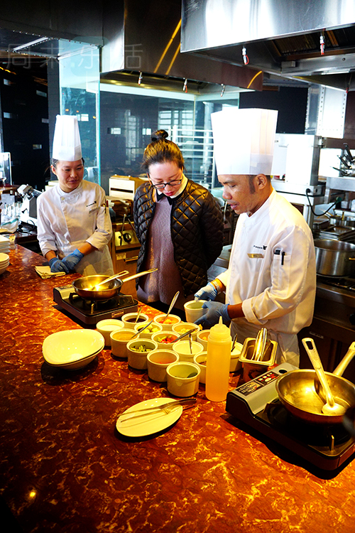 「乐食｜周墨」外表小清新，强劲刺激的泰国自助餐！