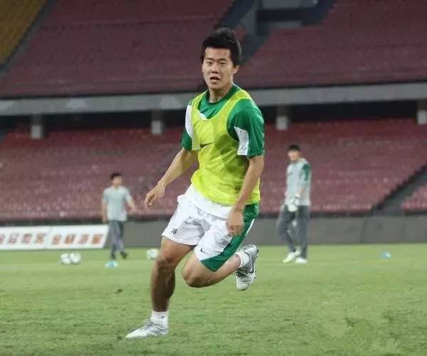 中国最年轻国脚黄博文,黄博文16岁打入中超首球