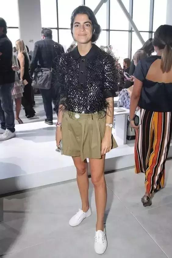 35岁还能穿匡威帆布鞋吗,匡威帆布鞋现在还可以穿吗