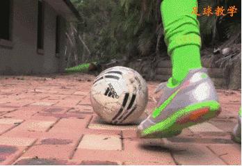 小罗牛尾巴过人gif世界杯,小罗格雷米奥反牛尾巴过人