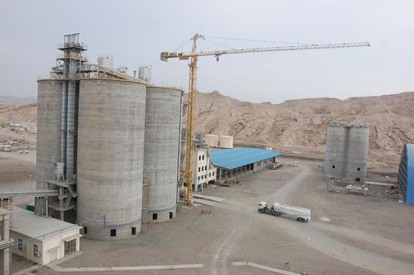 大宋的阿曼日记：中国人买三手日产达特桑280ZX