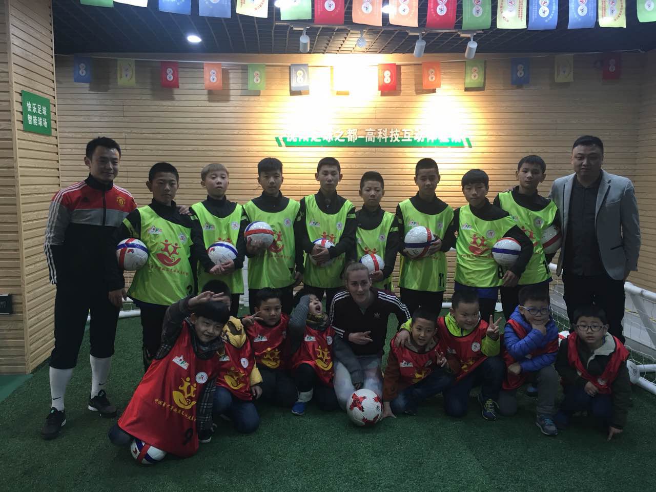 花式篮球世界冠军参加综艺,花式足球世界冠军2021总决赛