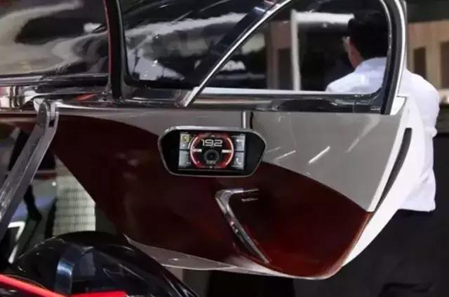 你还记得以前的小轿车吗,比亚迪当年第一款跑车