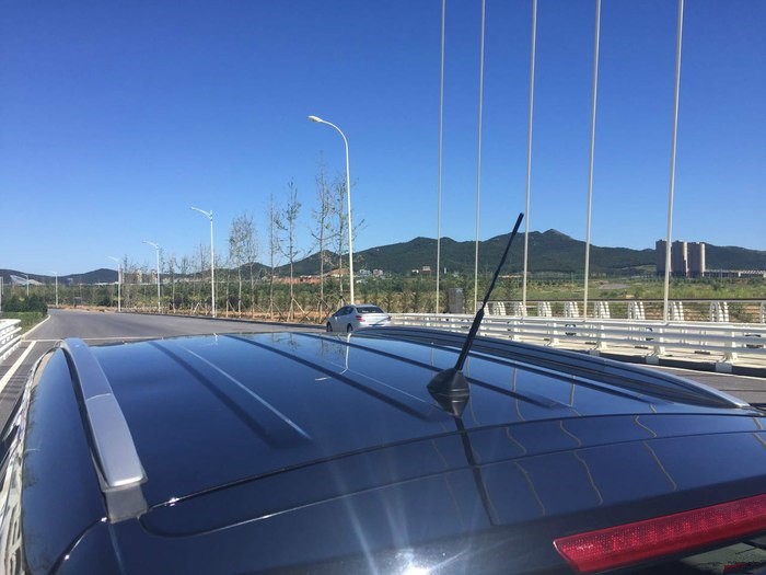 新款长安cs751.8t提车作业,长安cs751.4t豪华版用车成本参考