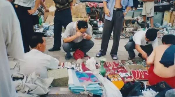 怕买到假玉怎样问显得懂行,买到假玉