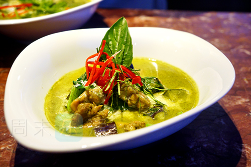 「乐食｜周墨」外表小清新，强劲刺激的泰国自助餐！