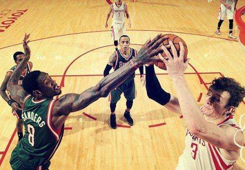 骑士新援，“诗人”拉里桑德斯到底何许人也？