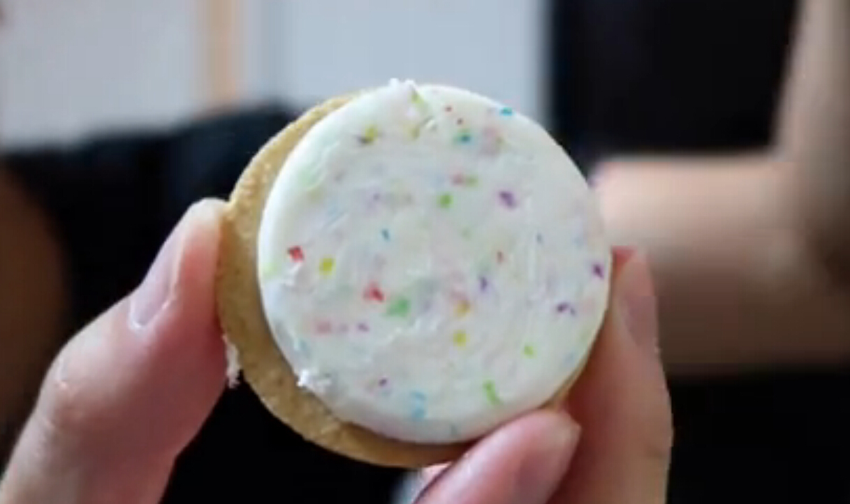 315维权很多人投诉吃到“假”奥利奥山寨正品难区分