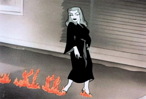 结婚当天婚鞋要穿一整天不能换,婚鞋穿过怎么处理