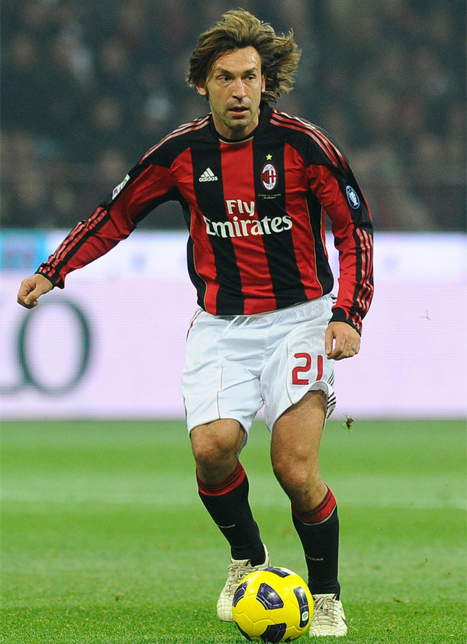 足坛里穿31号球服的高手,有哪个球星穿21号