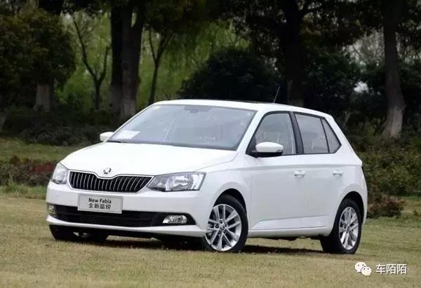 买车别蹭爹妈，只花8万元也能让自动挡轿车落地？