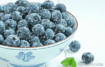 缓解眼睛老花的水果,眼睛最喜欢的三种水果