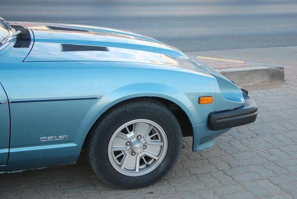 大宋的阿曼日记：中国人买三手日产达特桑280ZX