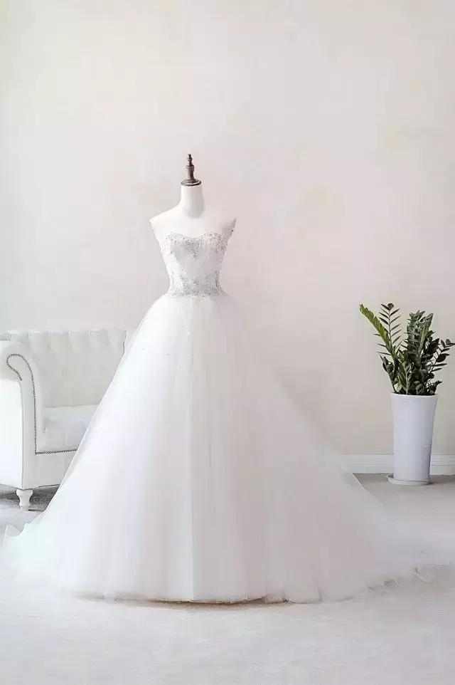 林心如的白色婚纱 (林心如婚纱衣服品牌推荐)