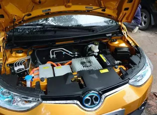 摩拜单车干掉了自行车行分时租赁干掉私家车还要多久？