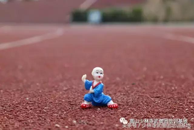 为什么出门看队列进门看内务,入门看内务出门看队伍
