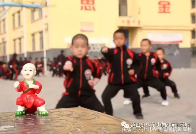 为什么出门看队列进门看内务,入门看内务出门看队伍