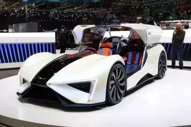 你还记得以前的小轿车吗,比亚迪当年第一款跑车