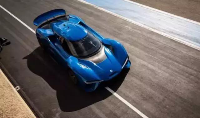 你还记得以前的小轿车吗,比亚迪当年第一款跑车