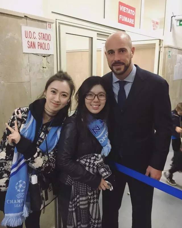 她是如何从C罗球迷“叛变”为哈姆西克迷妹的