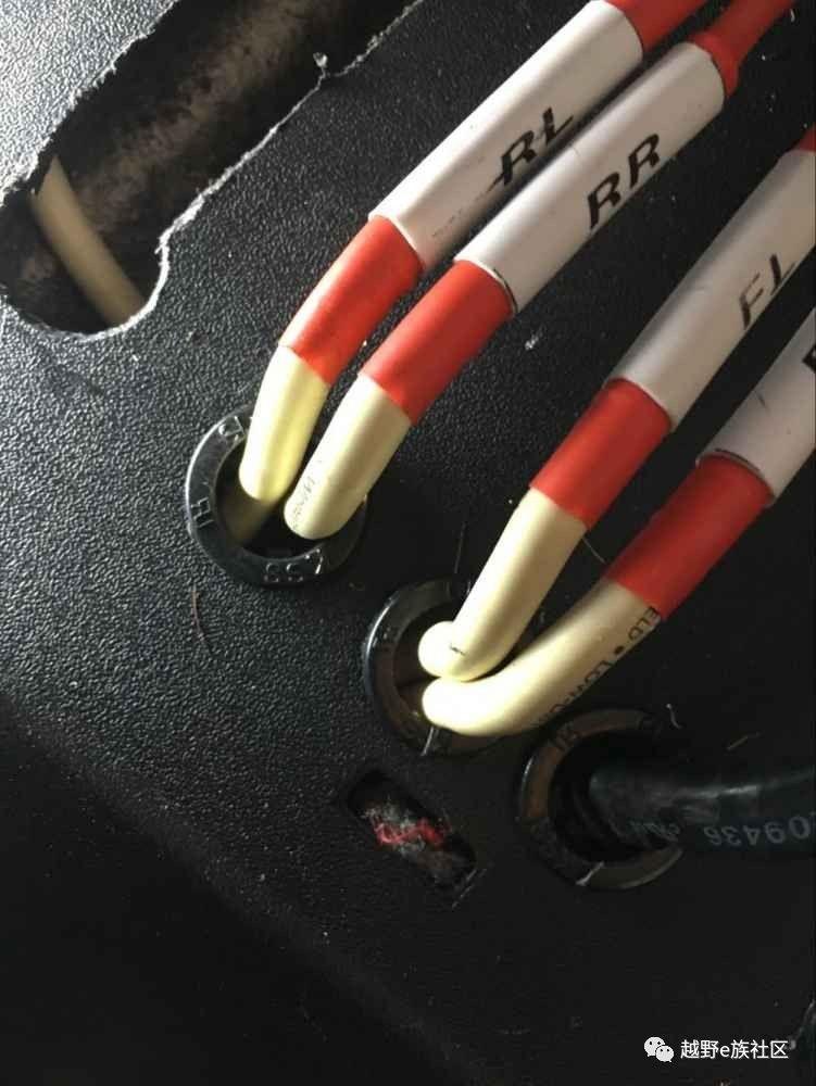 帕杰罗v93音响改装需要多少钱,帕杰罗v93音响改装案例