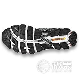 你从不关注的鞋底花纹，却成了乔丹科比封神的“秘密”