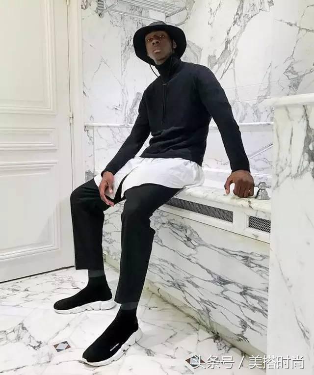 杨幂宋茜新款毛衣,杨幂宋茜穿袜靴