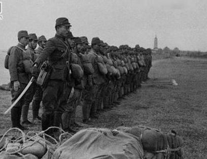 抗战时期日本所谓的膏药旗,二战日军旗子有哪些