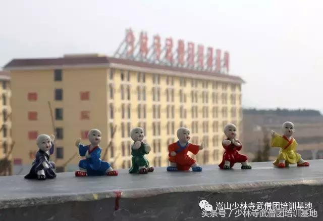 为什么出门看队列进门看内务,入门看内务出门看队伍