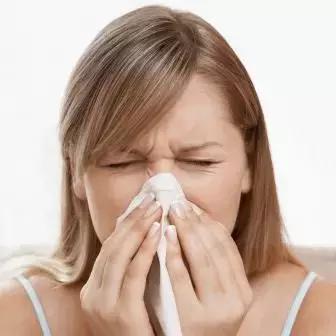 鼻炎久治不愈会变成鼻咽癌吗,90%鼻咽癌因鼻炎久治不愈所致