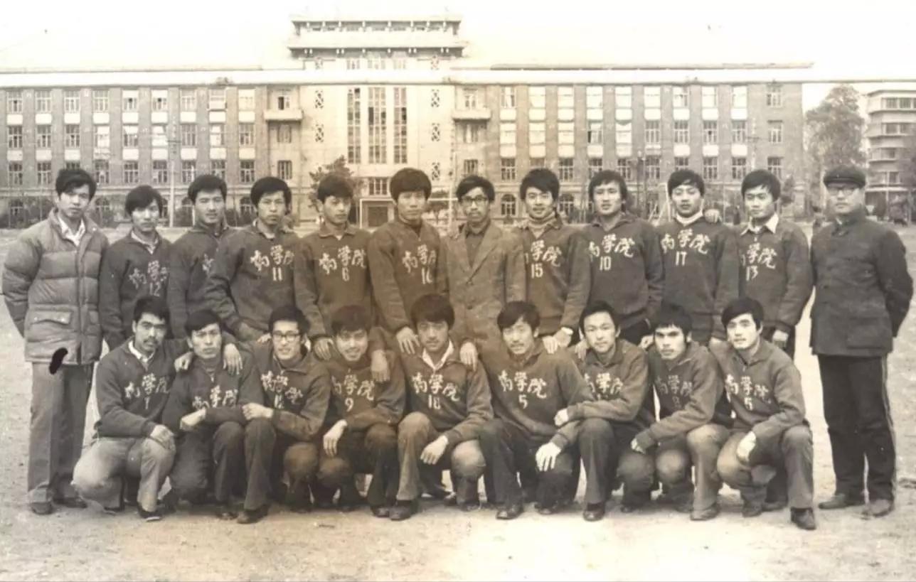 沈阳药科大学校史视频,沈阳药科大学的红色校史