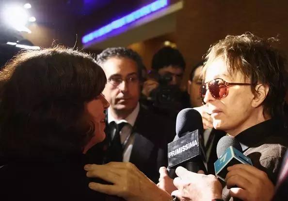 这位消失了二十年的顶级导演最近神秘回归