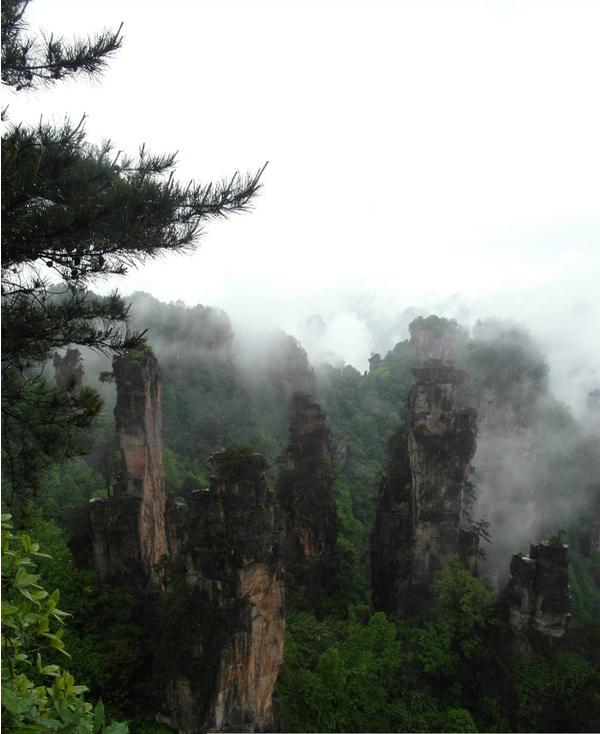 张家界风景太美下雨天却看不清,张家界下雨天哪里好玩