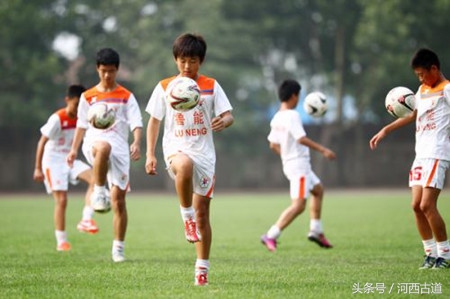 校园足球对中国足球发展的意义,中国学校对足球的重视程度