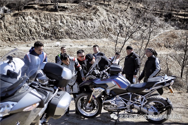 兴悦会BMW摩托车俱乐部挑战京西黄石港