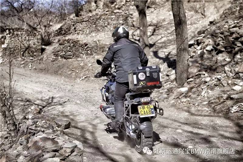 兴悦会BMW摩托车俱乐部挑战京西黄石港