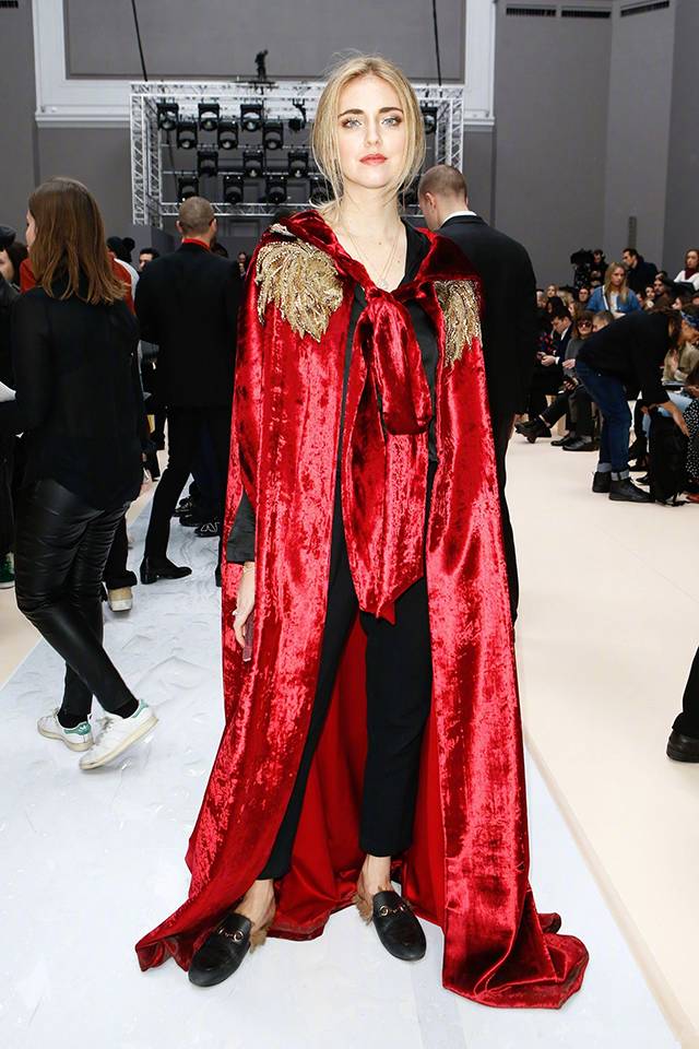 明星时装周观秀状态,巴黎时装周明星看秀的意义