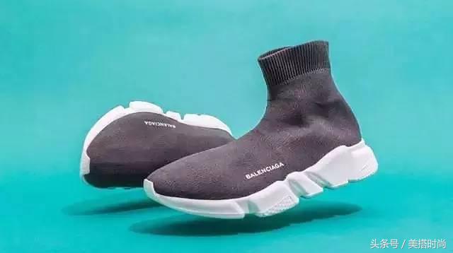 杨幂宋茜新款毛衣,杨幂宋茜穿袜靴