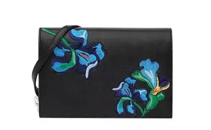 这个春天要被几件外套承包了,早春包包小众品牌