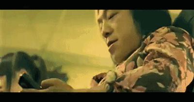 站着赚钱翻拍,站着挣钱完整片段