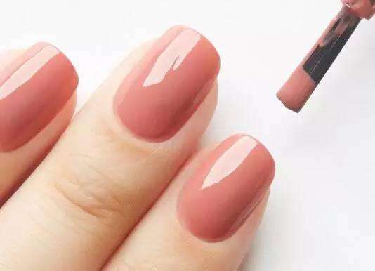 豆沙斩男色口红,豆沙色和斩男色的区别