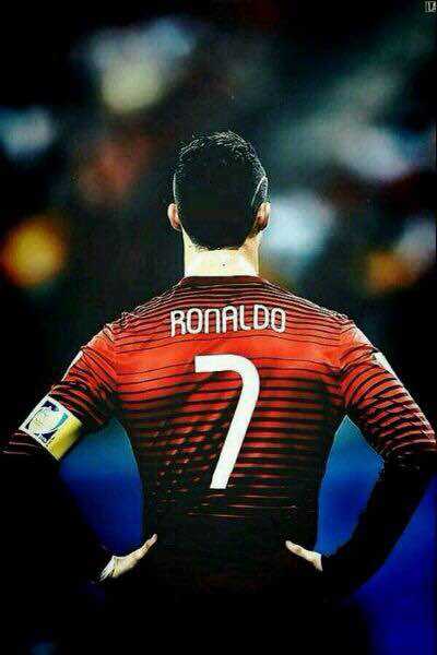 c罗白衣传奇视频,c罗的传奇足球生涯