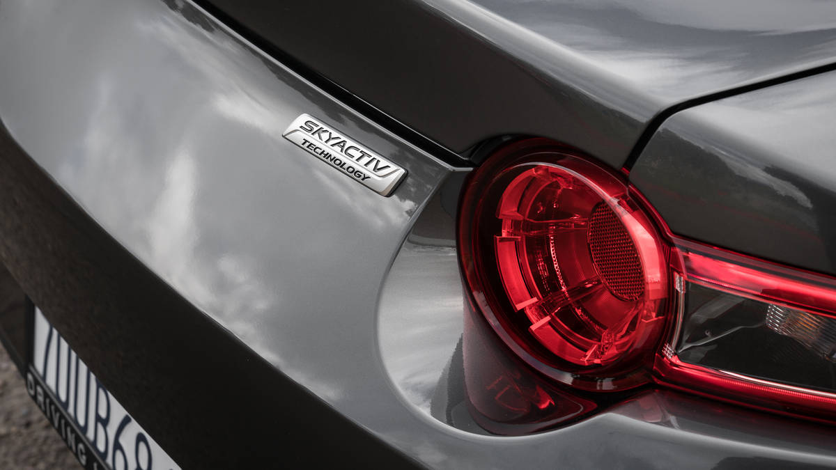 新款宝马3系预计售价29万元起,宝马3系敞篷版最新报价