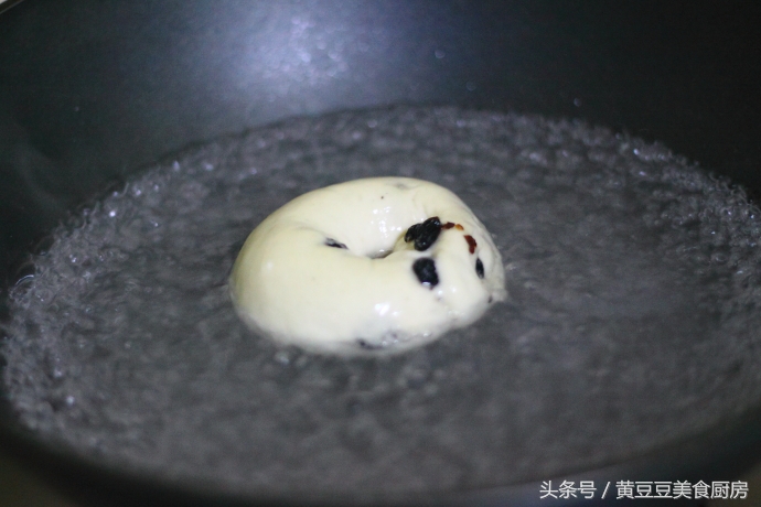 面包控不可错过的4款早餐面包,给大家推荐一款特别好吃的面包