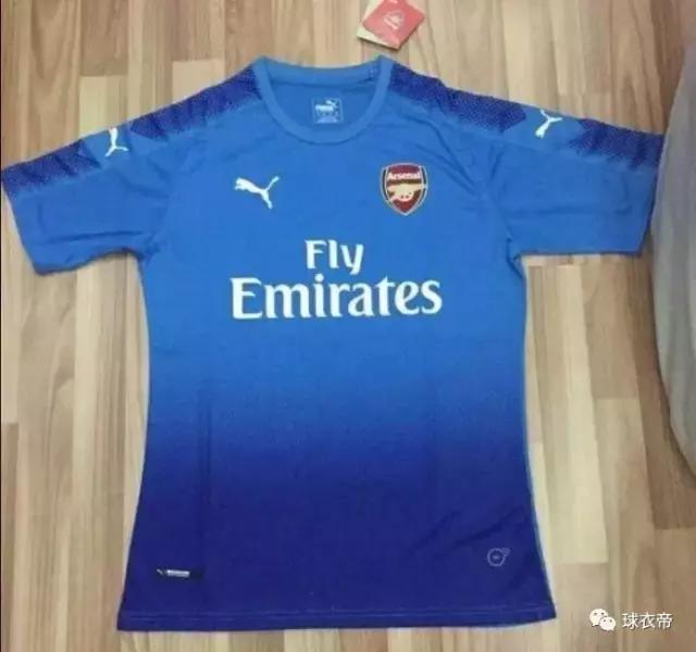 18-19皇马复古球衣,皇马球衣2024球衣