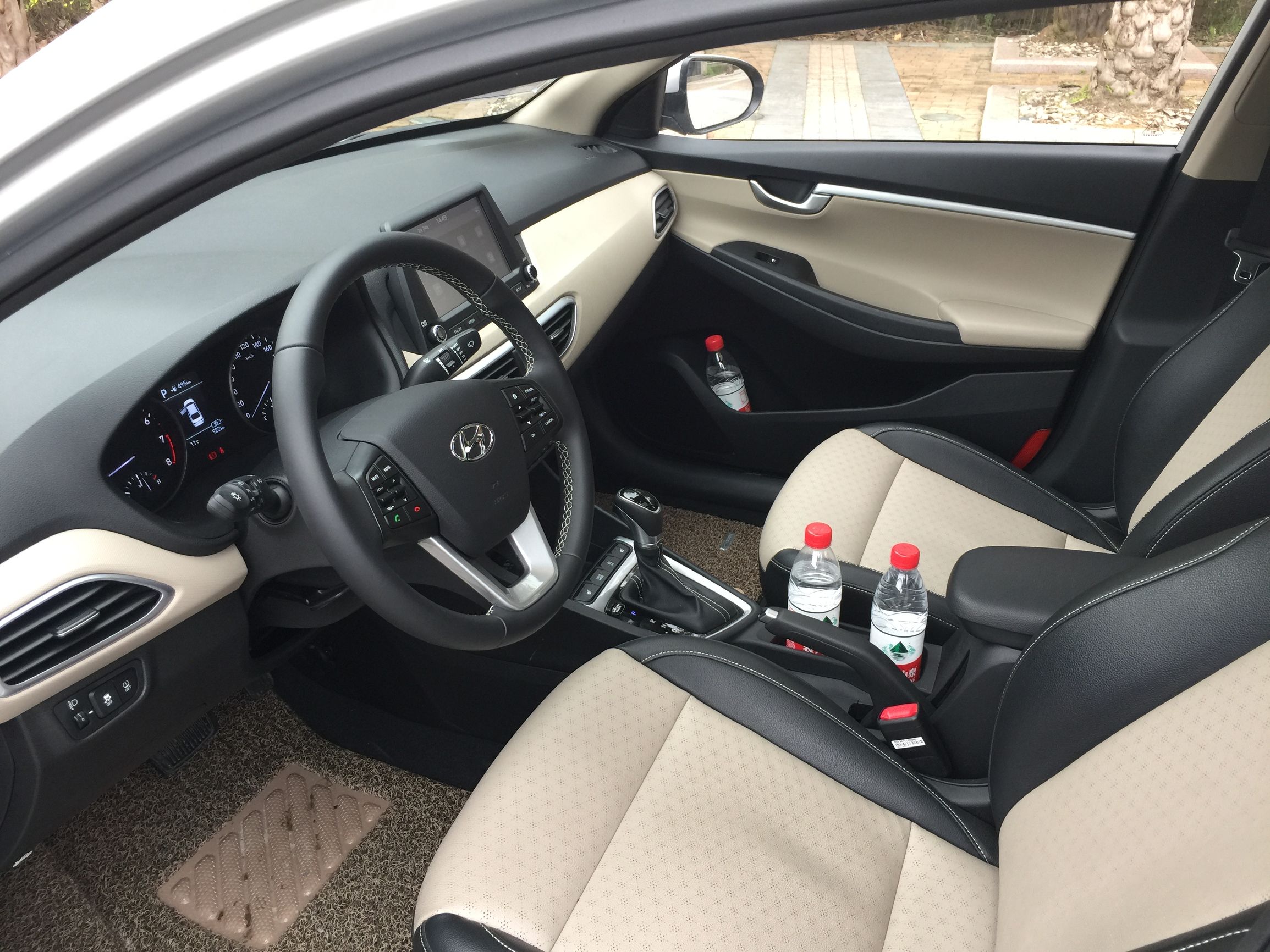 后备箱大空间的轿车8万,8000元以内后备箱空间大的车