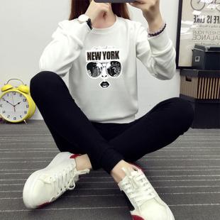 冬季连帽卫衣内搭怎么穿,冬天连帽卫衣怎么搭配出高级感