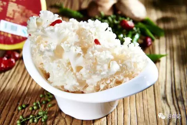 绣球菌成精了！280天的等待，唇齿相依的一刻，你会爱上她吗？