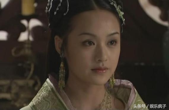 曾连上8次春晚二婚与富豪隐婚,春晚成名却抛妻弃女二婚双双入狱