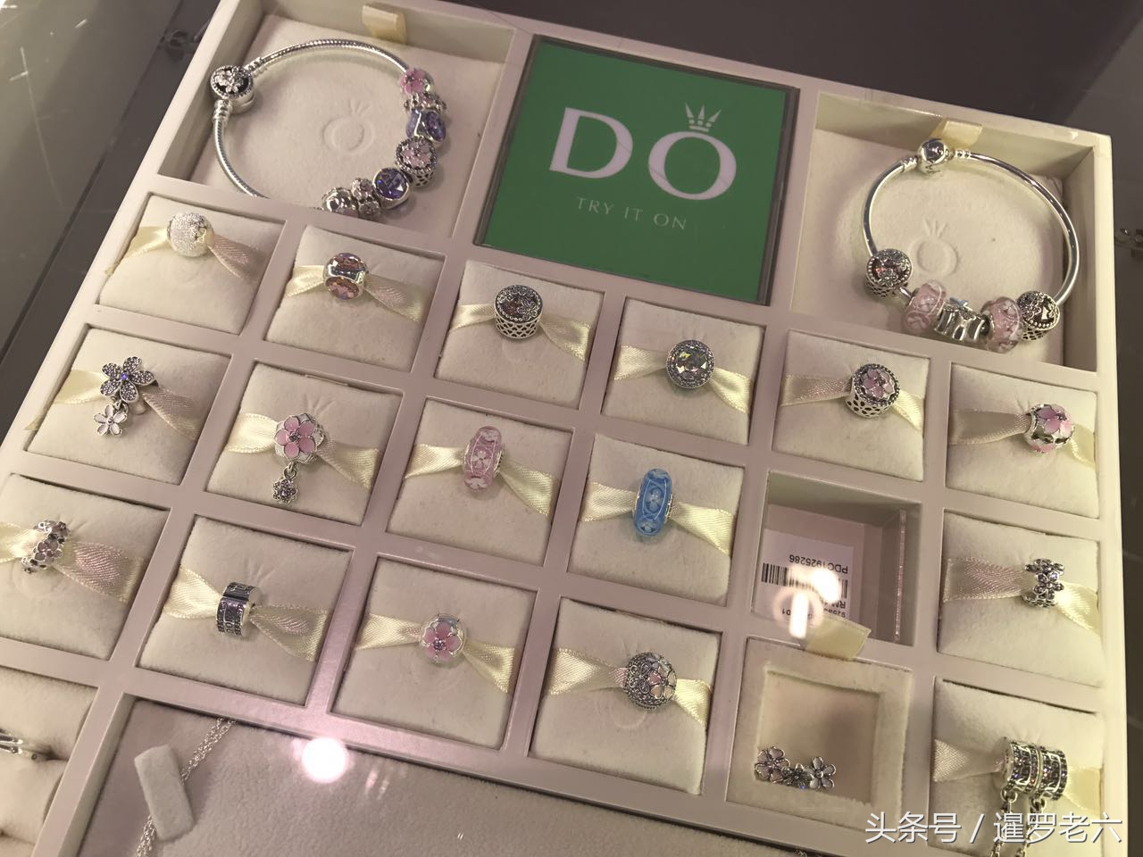 吉隆坡双子座买潘多拉手链，不买媳妇不高兴，两千就这么花掉了！